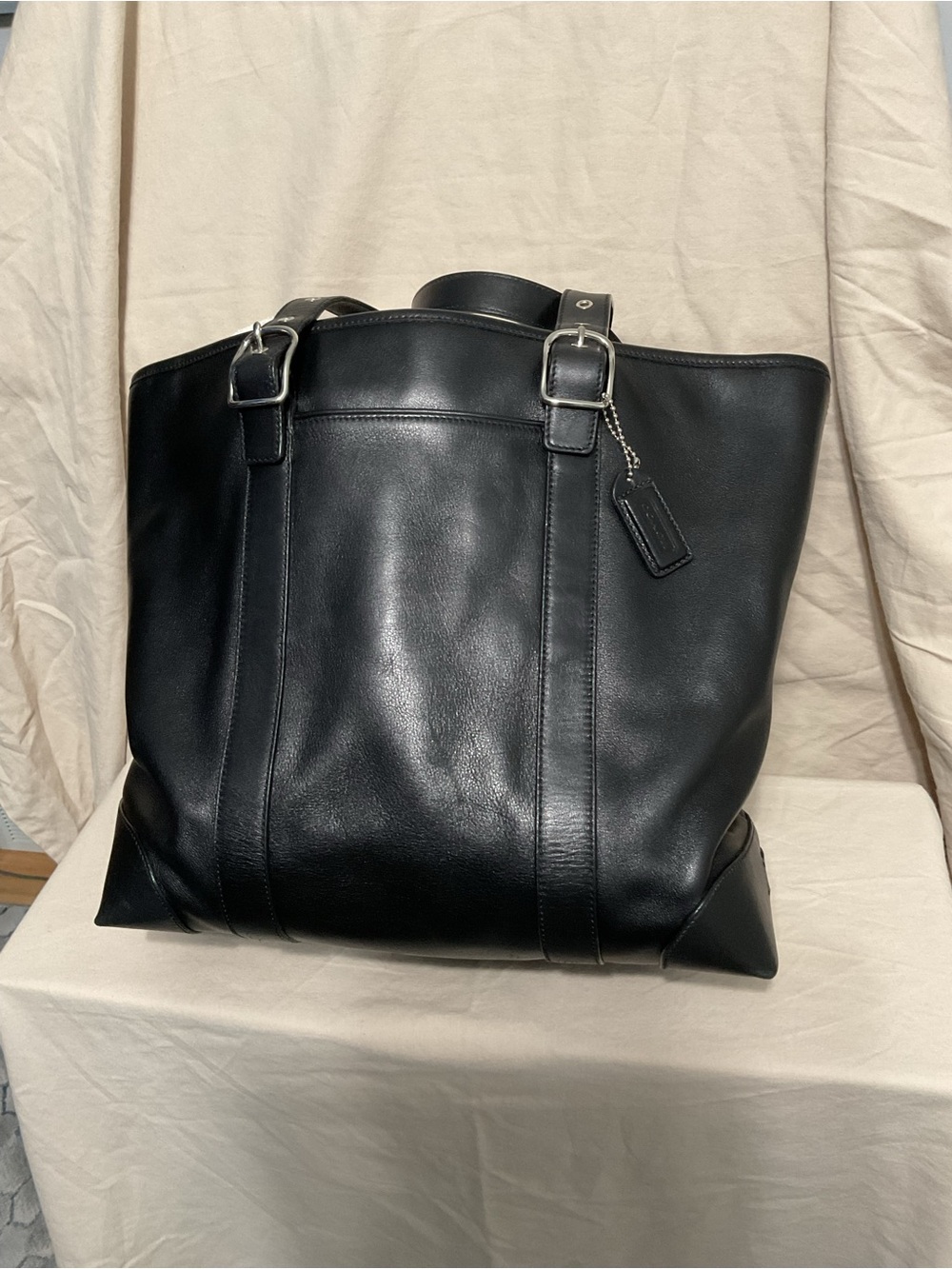 Classic Coach Hampton Black Leather Tote Bag